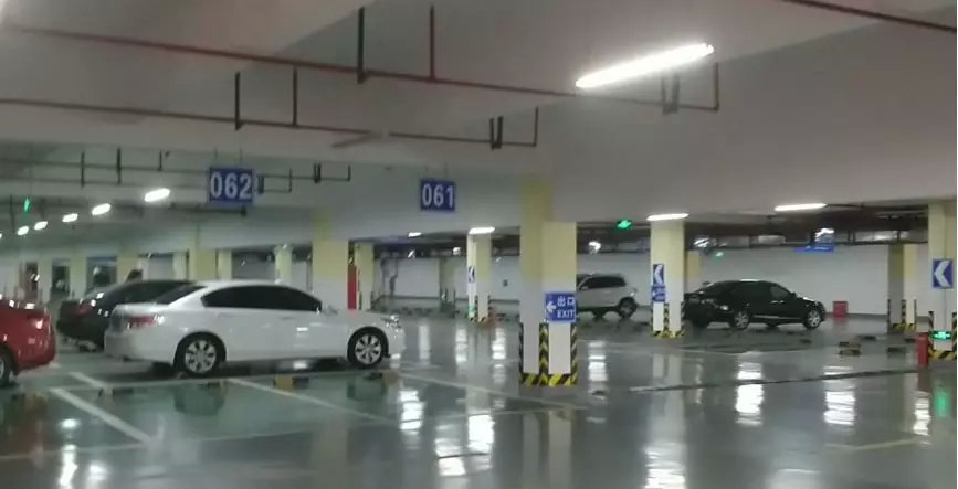 缓解校园周边交通拥堵,校园周边拥堵治理