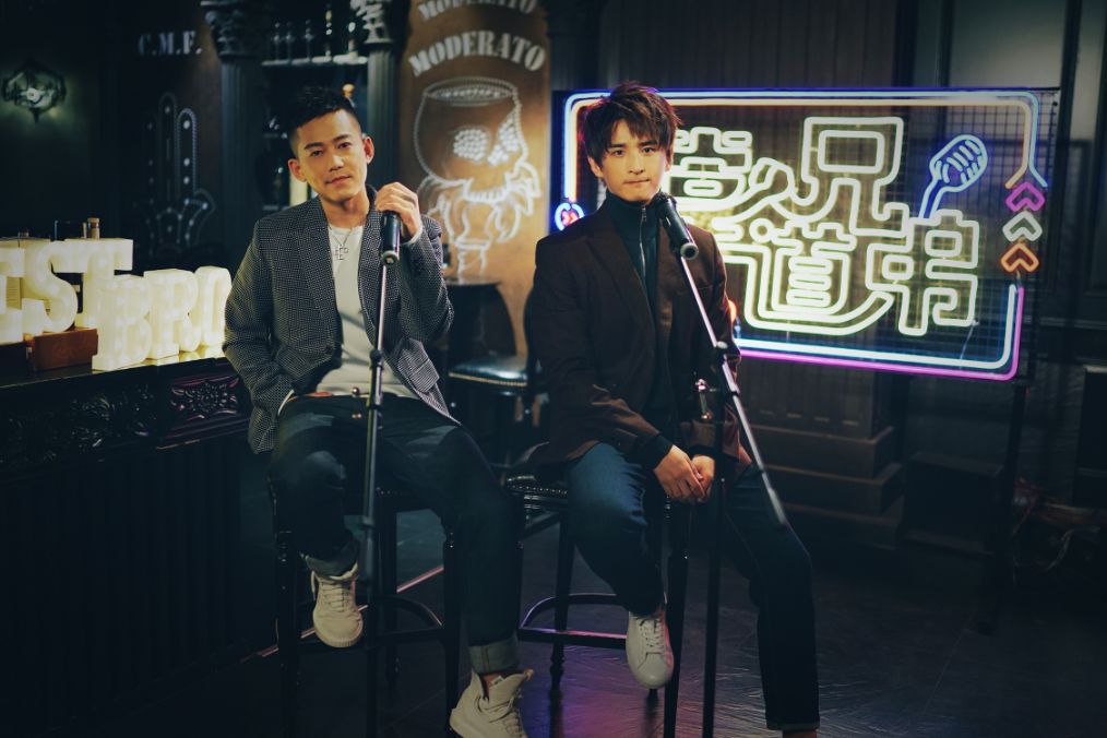 苏醒是摇滚歌手吗,苏醒早期唱歌