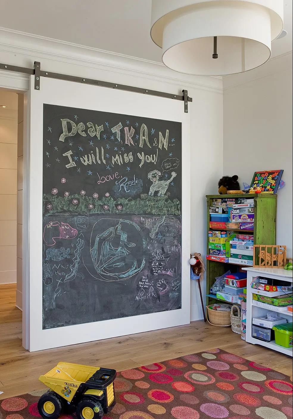 儿童房墙面用什么装饰经济实惠,儿童房全部刷一个粉色颜色好看吗