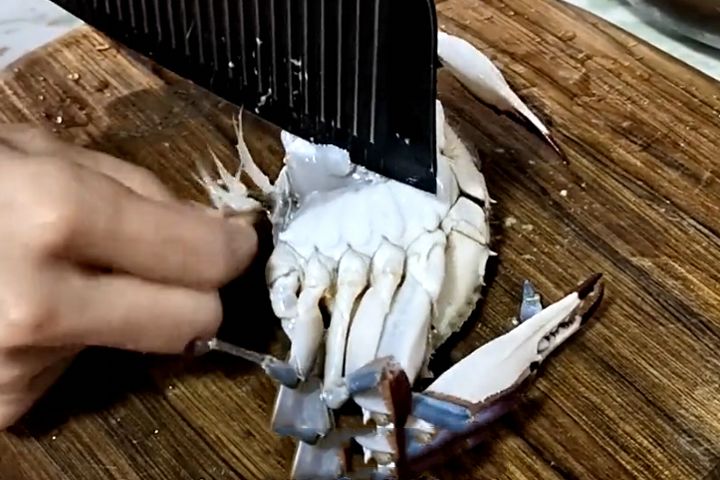 螃蟹怎么做好吃10种做法,螃蟹怎么做好吃家常做法