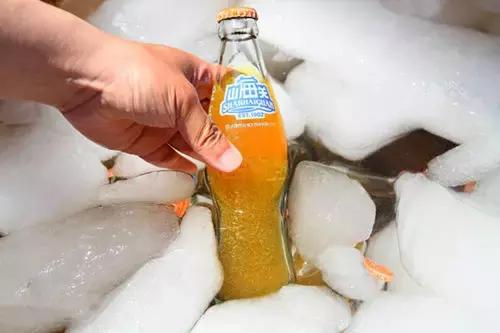 天津特色美食天津煎饼果子 (天津风味小吃三绝)