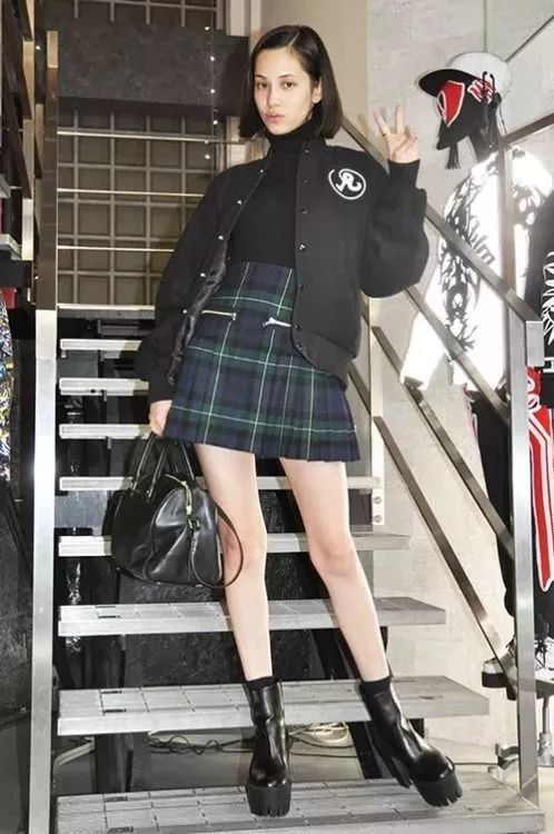 高大壮女生穿搭显瘦,高大壮穿搭小个子