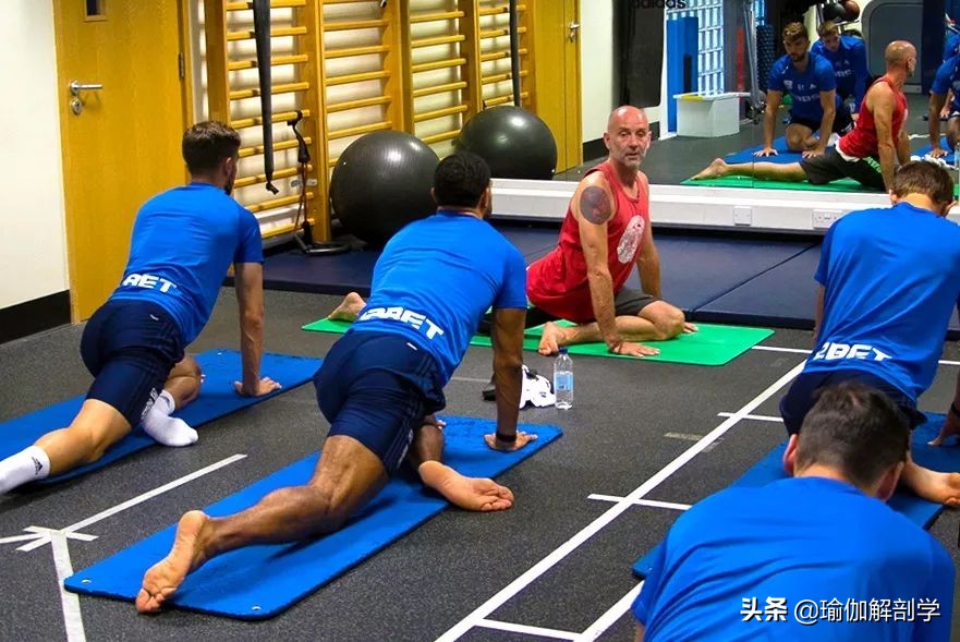 女排美女运动,中国女排美女热身视频