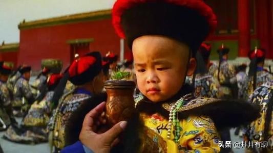 《我的前半生》溥仪揭露了啥？特赦后，主席批评：把自己说的太坏