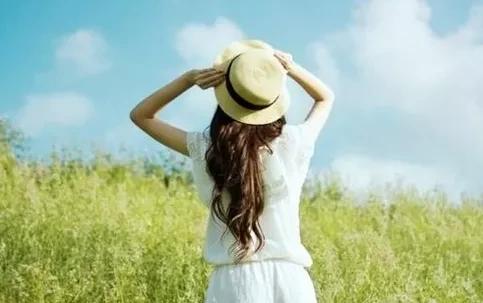 16岁女孩抑郁症最好的治疗方法,14岁女孩抑郁症发作的过程