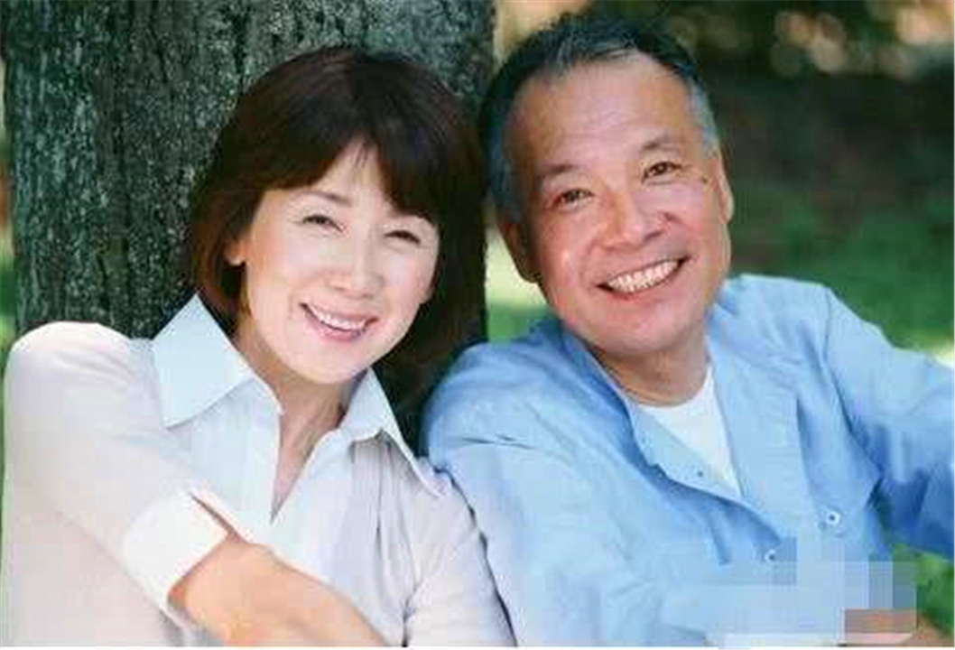 拿养娃钱养老的丁克族过得怎么样,不婚主义者和丁克族晚年如何度过