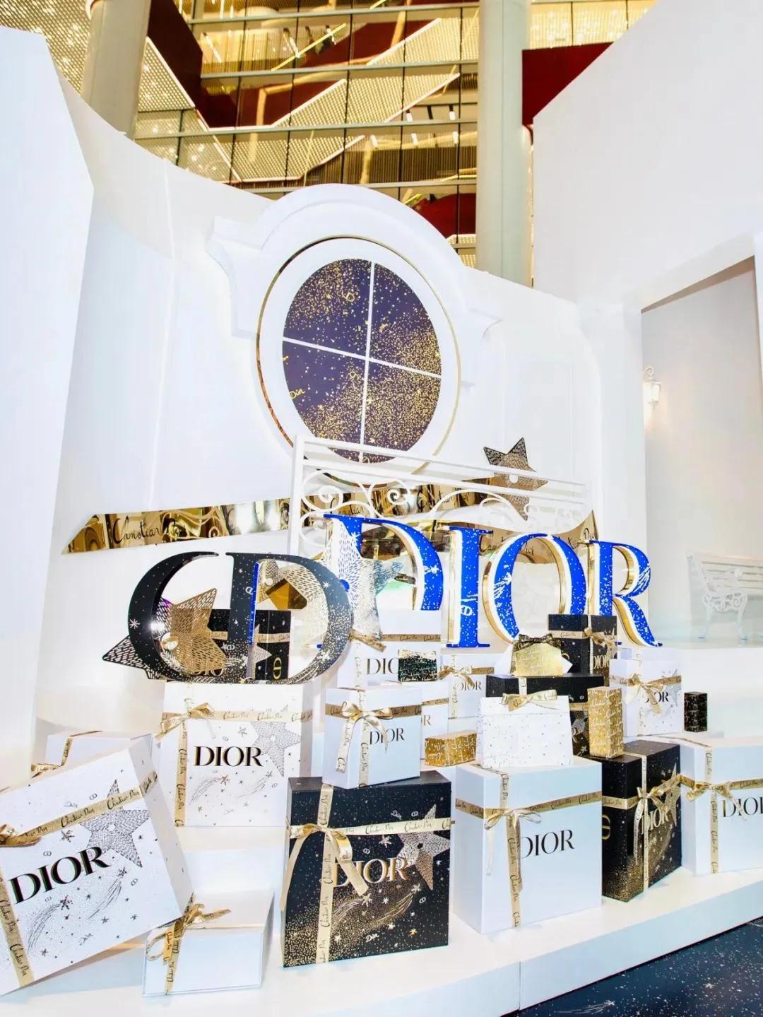 浪漫100%！迪奥「星光梦工坊」来袭，星动世茂广场