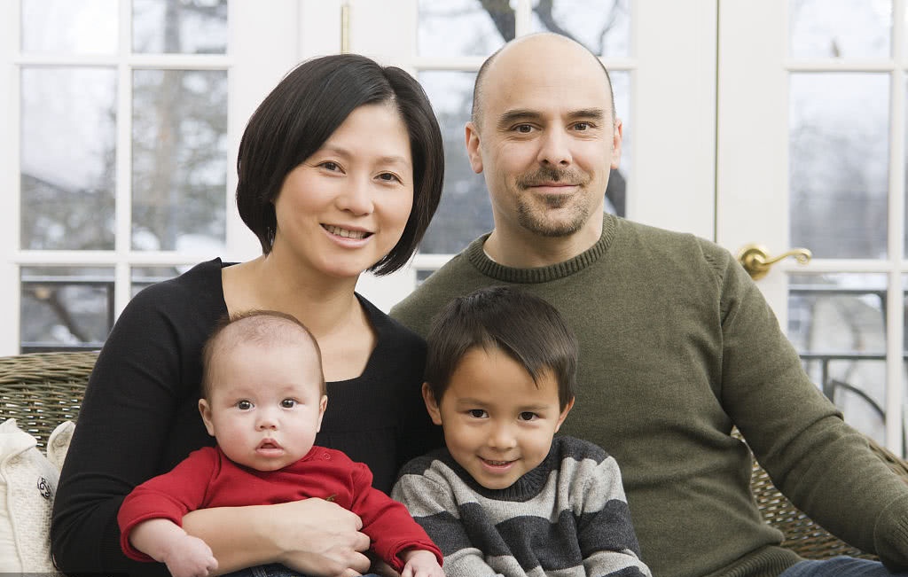 黄人、白人、黑人外表差异巨大，为什么能自由繁衍，没有生殖隔离