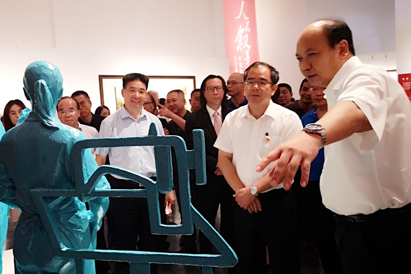 搴嗙涓崕浜烘皯鎴愮珛70鍛ㄥ勾鍘熷垱涓婚,搴嗙涓崕浜烘皯鎴愮珛75鍛ㄥ勾骞夸笢鐢诲睍