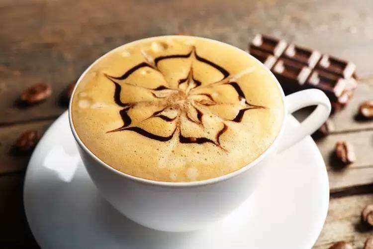 想从事烘焙行业要先学哪些,烘焙加盟利润怎么样