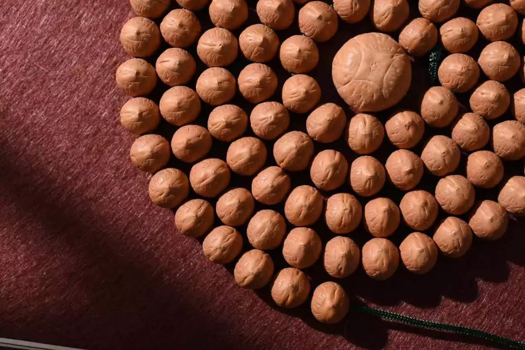 巧克力色的凤眼能盘成牛津红吗,为什么有的凤眼盘不红