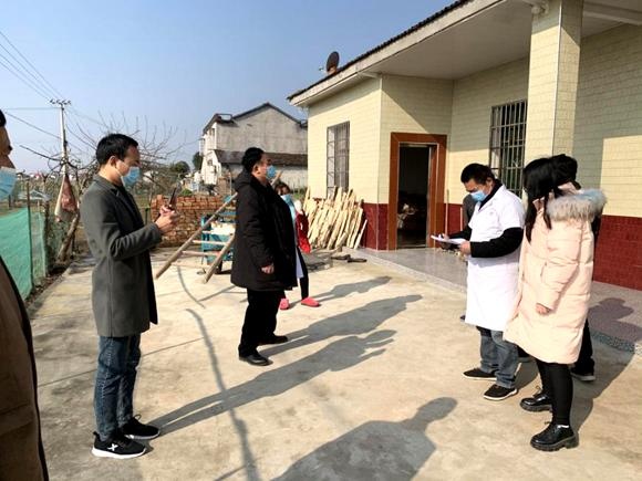 党员干部坚守抗疫一线显担当,抗疫版七品芝麻官