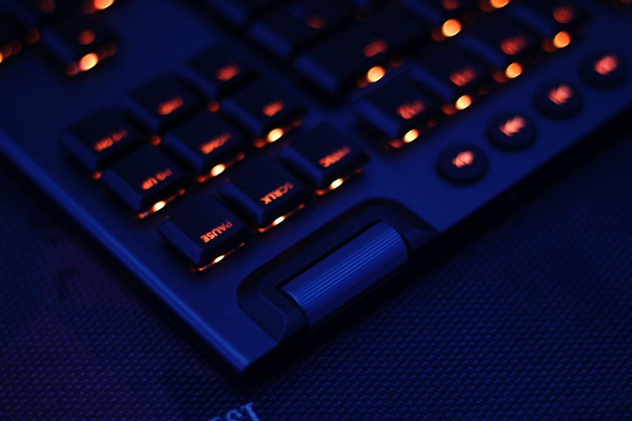 罗技gprox和g913键盘测评,罗技g913开箱测评