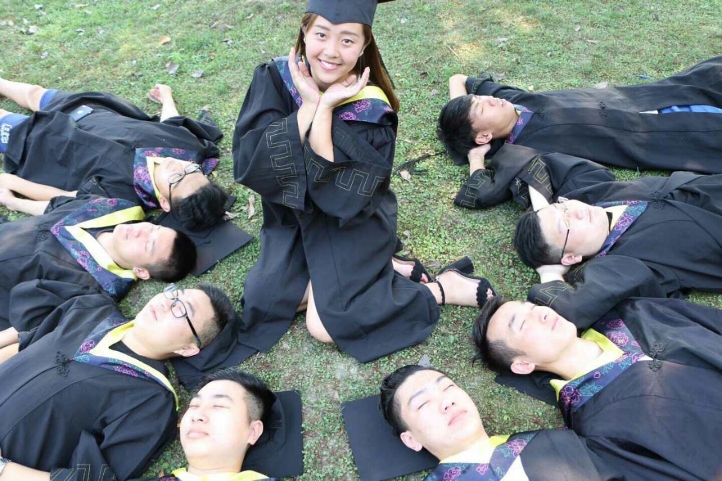 适合二本学生的五个“医学专业”，工作好找工资高，越老越吃香