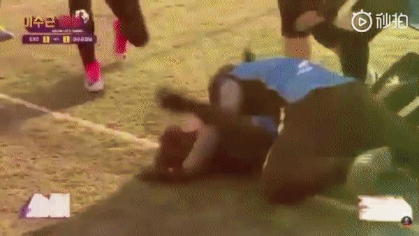 金俊勉金珉锡cp吃醋,金珉锡和金俊勉名场面