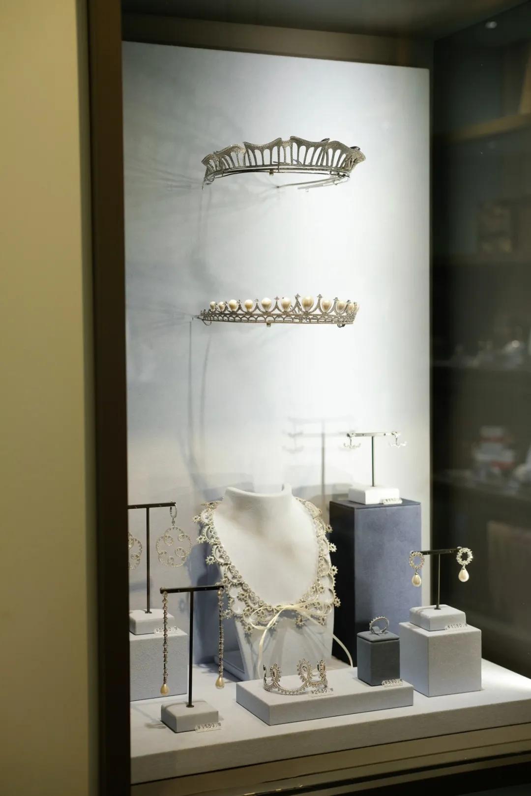 购物指南 | 轻松get顾佳式穿搭，并附越买越省的秘笈