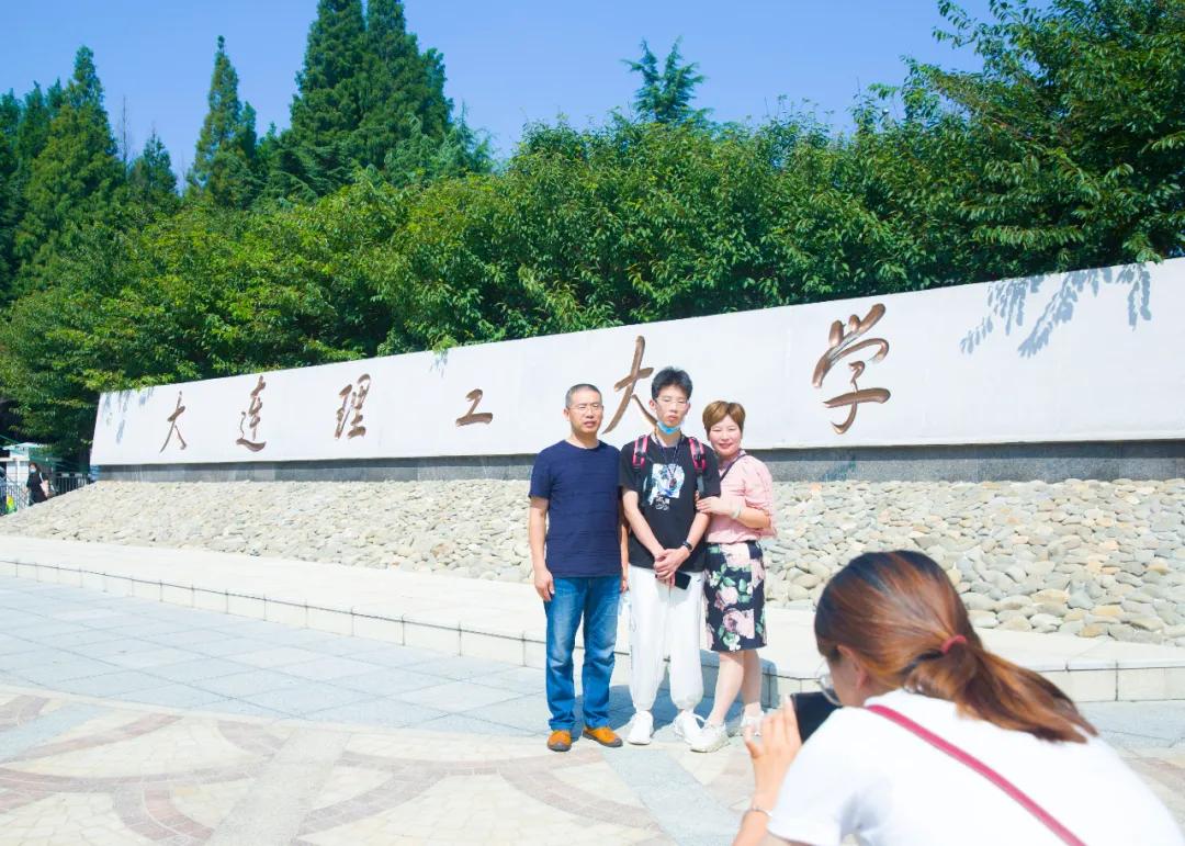 迎接新工人,欢迎新老工人