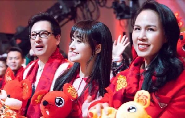 张若昀回应涉1.4亿违约纠纷,张若昀替父还债了吗