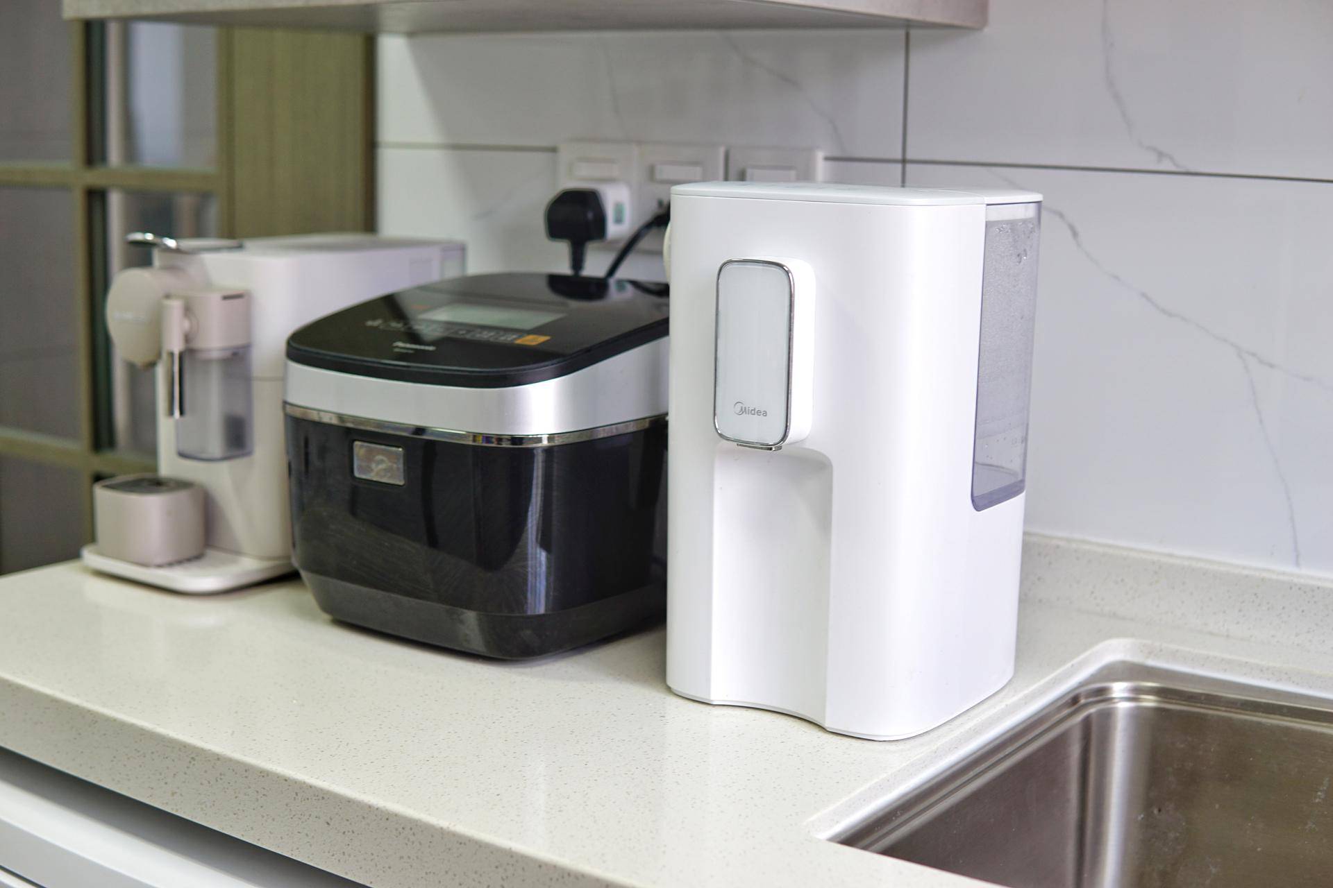 佳尼特冷热一体净水器优缺点,净热一体厨下净水机推荐