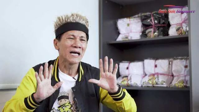 鏌愬疂涓婁竴鐧句竾姣畨鐨勫厖鐢靛疂,鏌愬疂涓婄殑鐧句竾姣畨鍏呯數瀹濋潬璋变笉