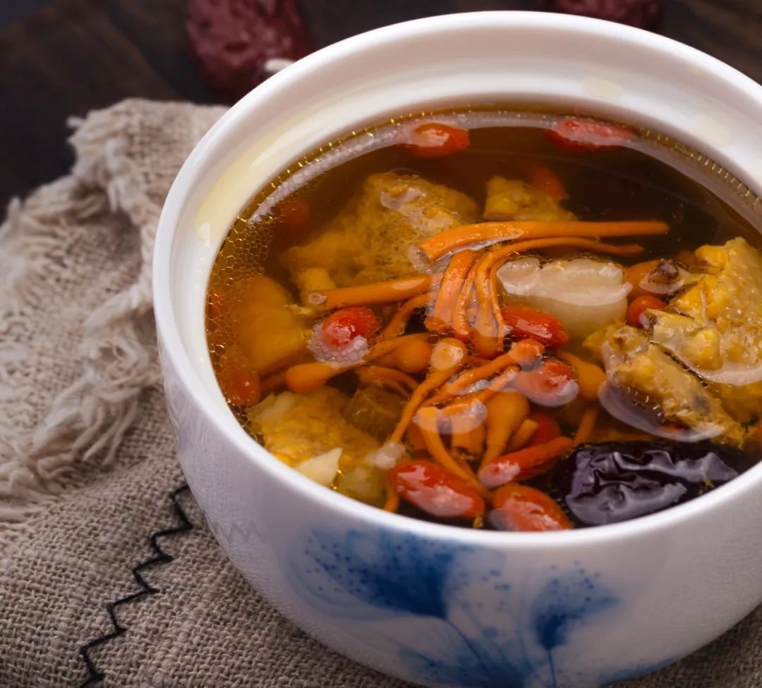 鸡汤这样做汤汁才鲜美美食分享,鲜美的鸡汤做法简单