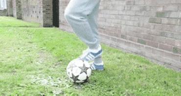 后卫必学十大技巧足球左脚,足球如何练习脚法