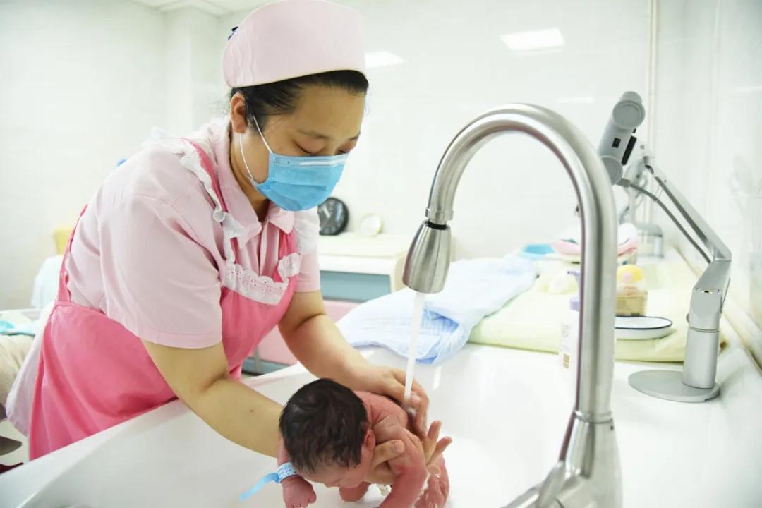 别怕！发热孕产妇朋友我们给您安心的守护