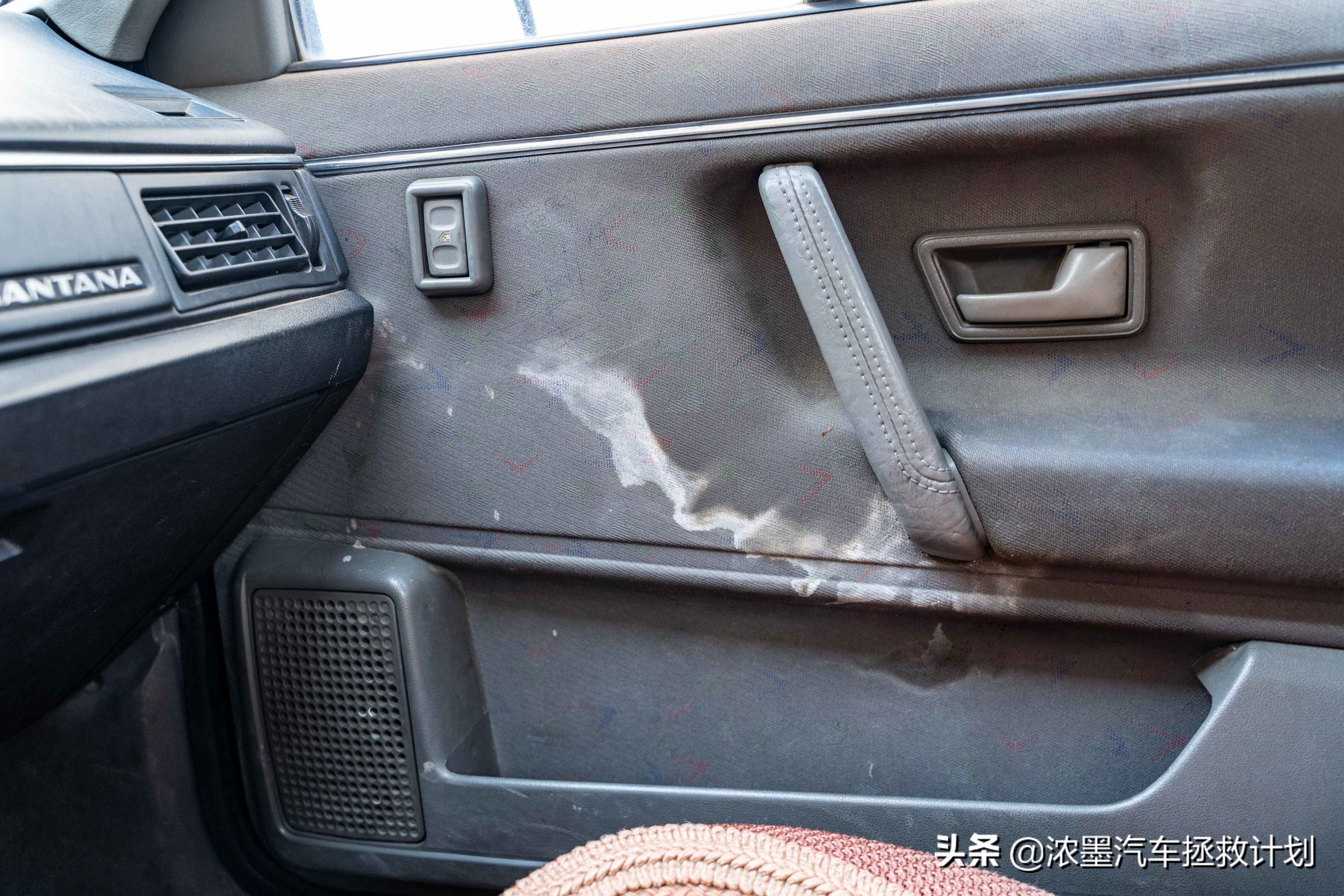 「妙手生花」重建一台战损级桑塔纳，带给它历经千般后的华丽重生