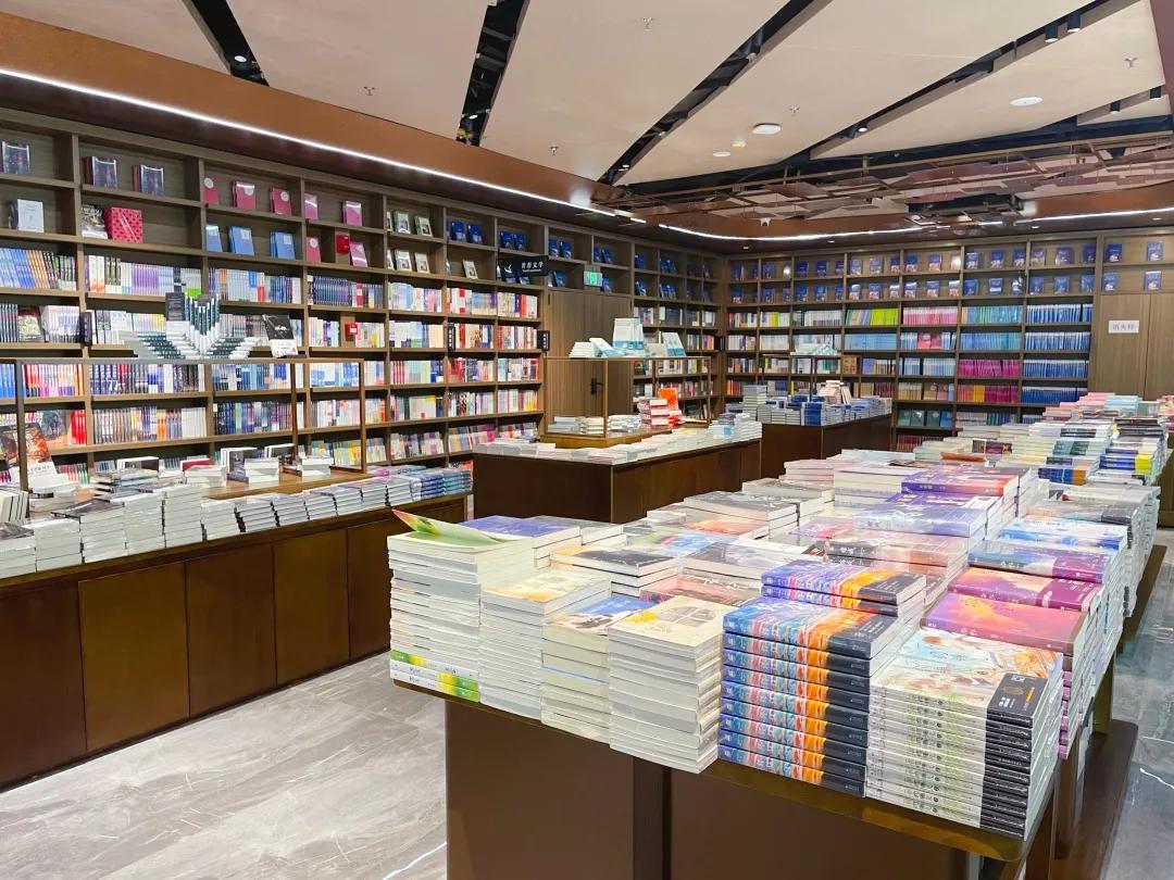 “书香鼓楼”地标，凤凰于飞，华丽转身