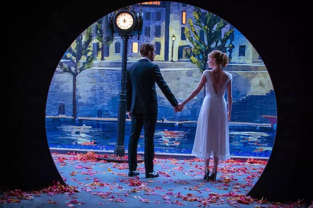 我刚挖到一部成年必看的情爱剧