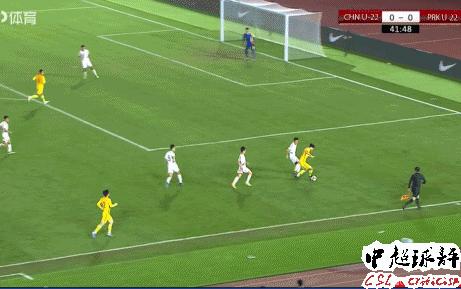 国奥与朝鲜4判罚太尴尬：中国主裁判也救不了这支球队