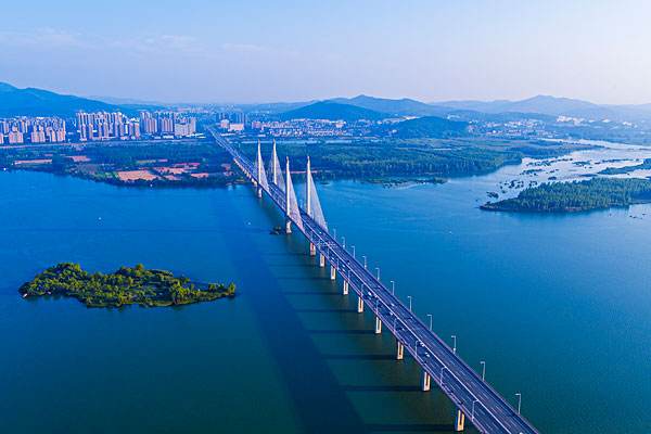 隆中对诸葛亮刘备,刘备和诸葛亮隆中对的谈话