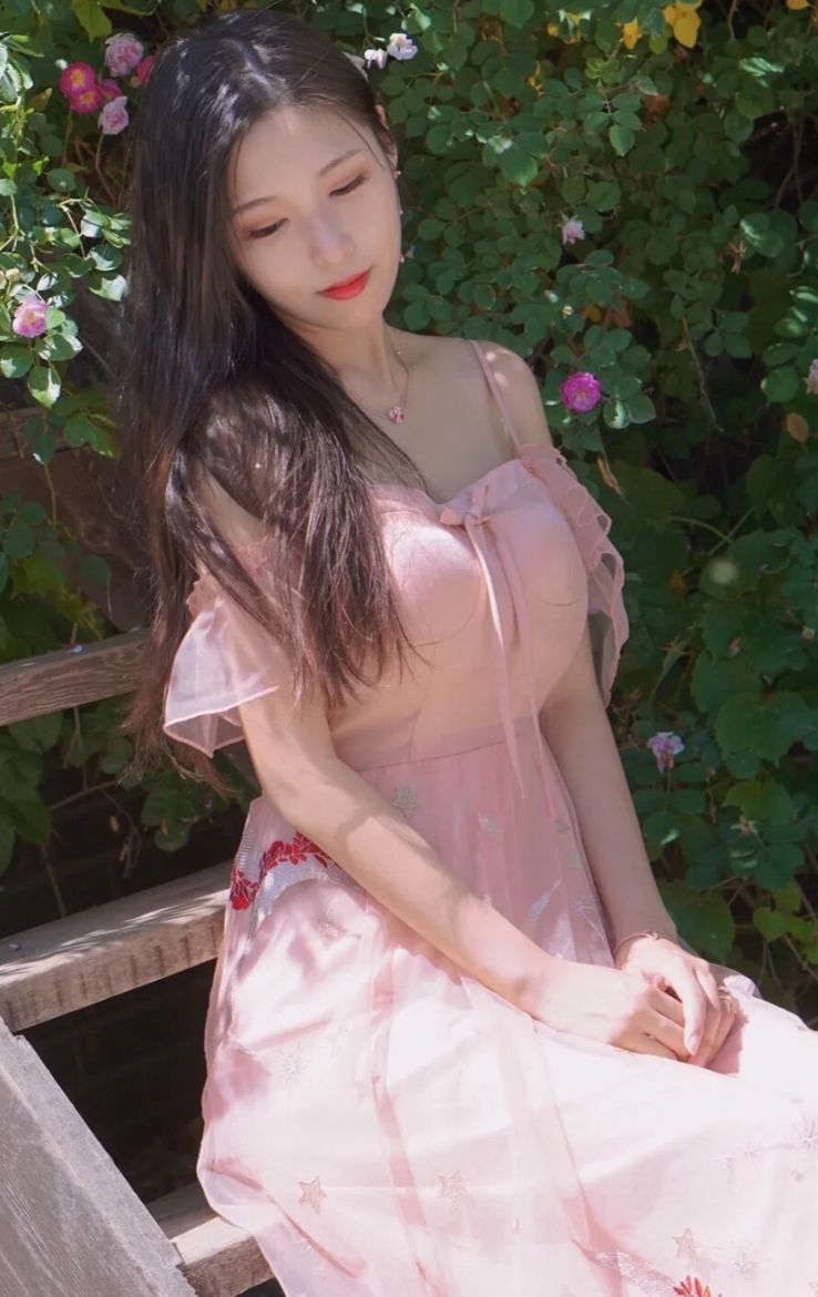 相思瘦尽梦未央（创作：村姑）