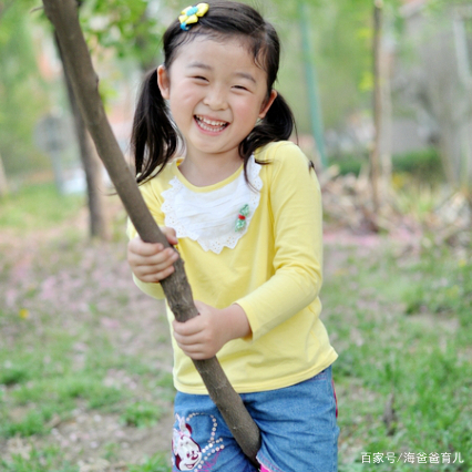 孩子上蹿下跳不听指令怎么教育,孩子喜欢跳上跳下怎么办