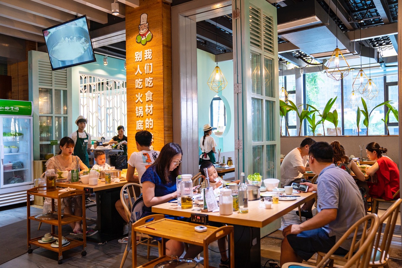 三亚最好吃的网红椰子鸡,三亚小吃不可错过