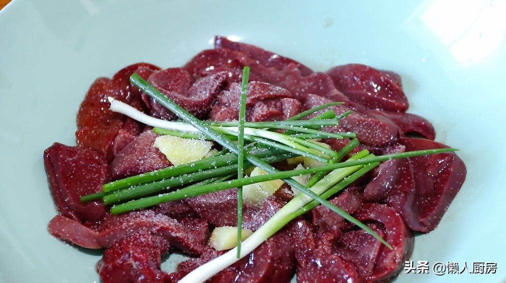 炸鸡肝几分钟好吃,炸鸡肝放什么调料好吃