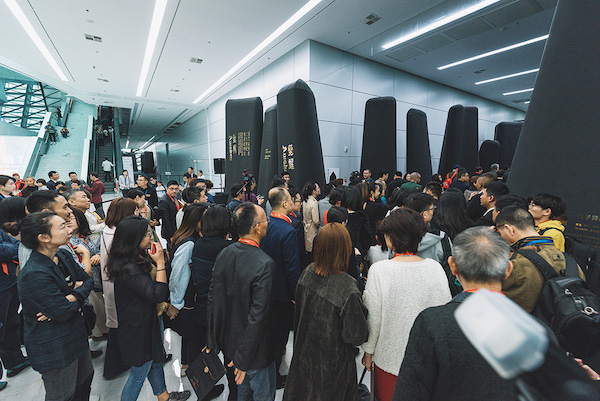 为了躲拿破仑,沙皇远嫁爱妹,陪嫁了一件稀世珍宝,现在就在深圳