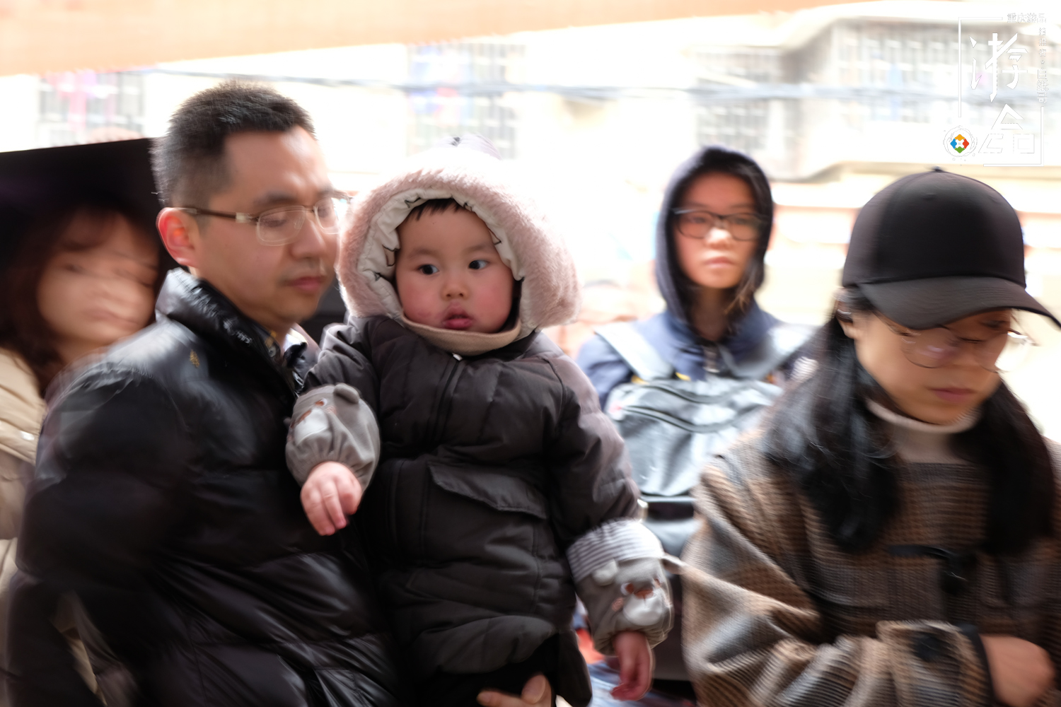 一年只休息2天，她坚持做了14年糯米团，美食背后有温情也有无奈