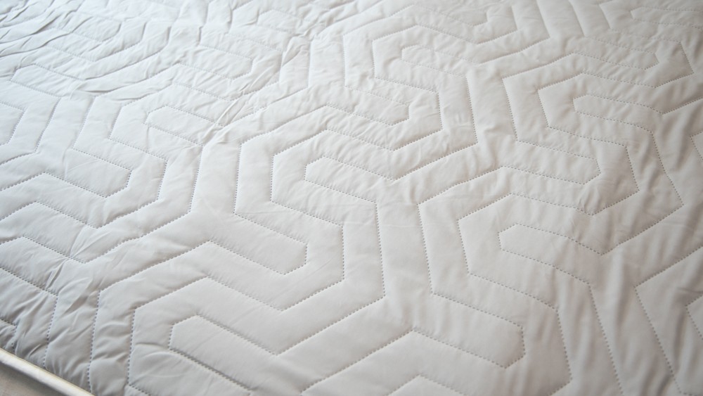 现在的电热毯有辐射吗,电热毯有辐射真的不能用吗