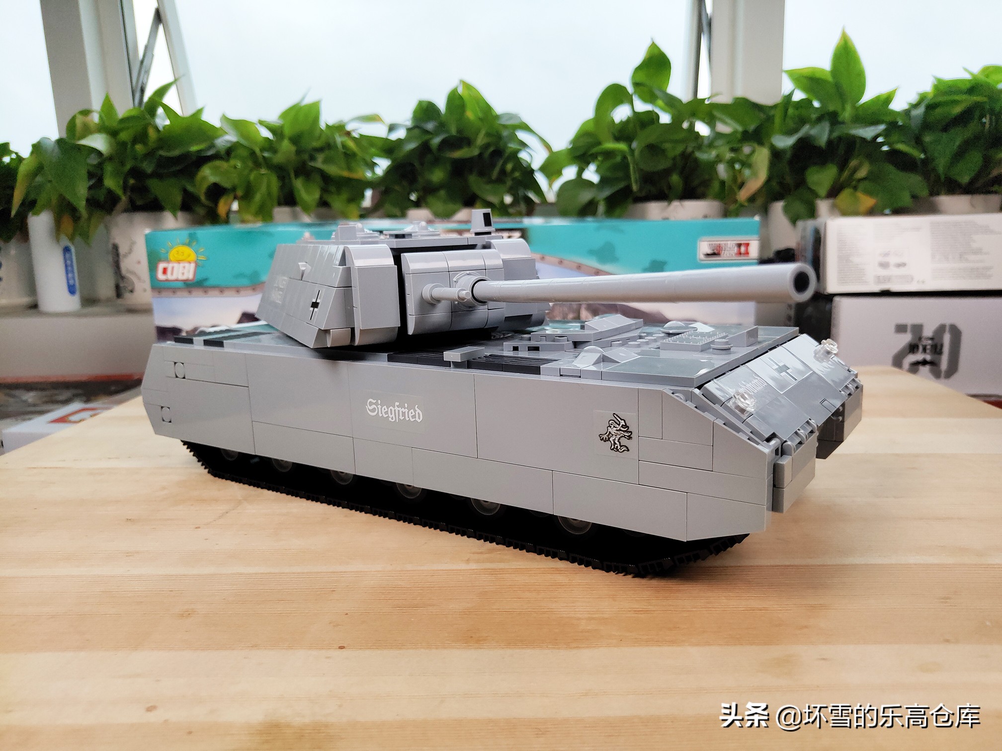 cobi积木英国超重型坦克拼装过程,cobi鼠式积木坦克