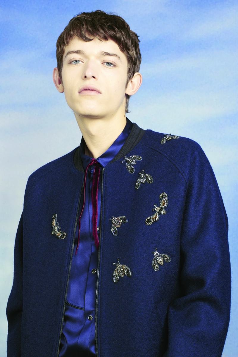 男装轻奢品牌图标,轻奢男装品牌推荐