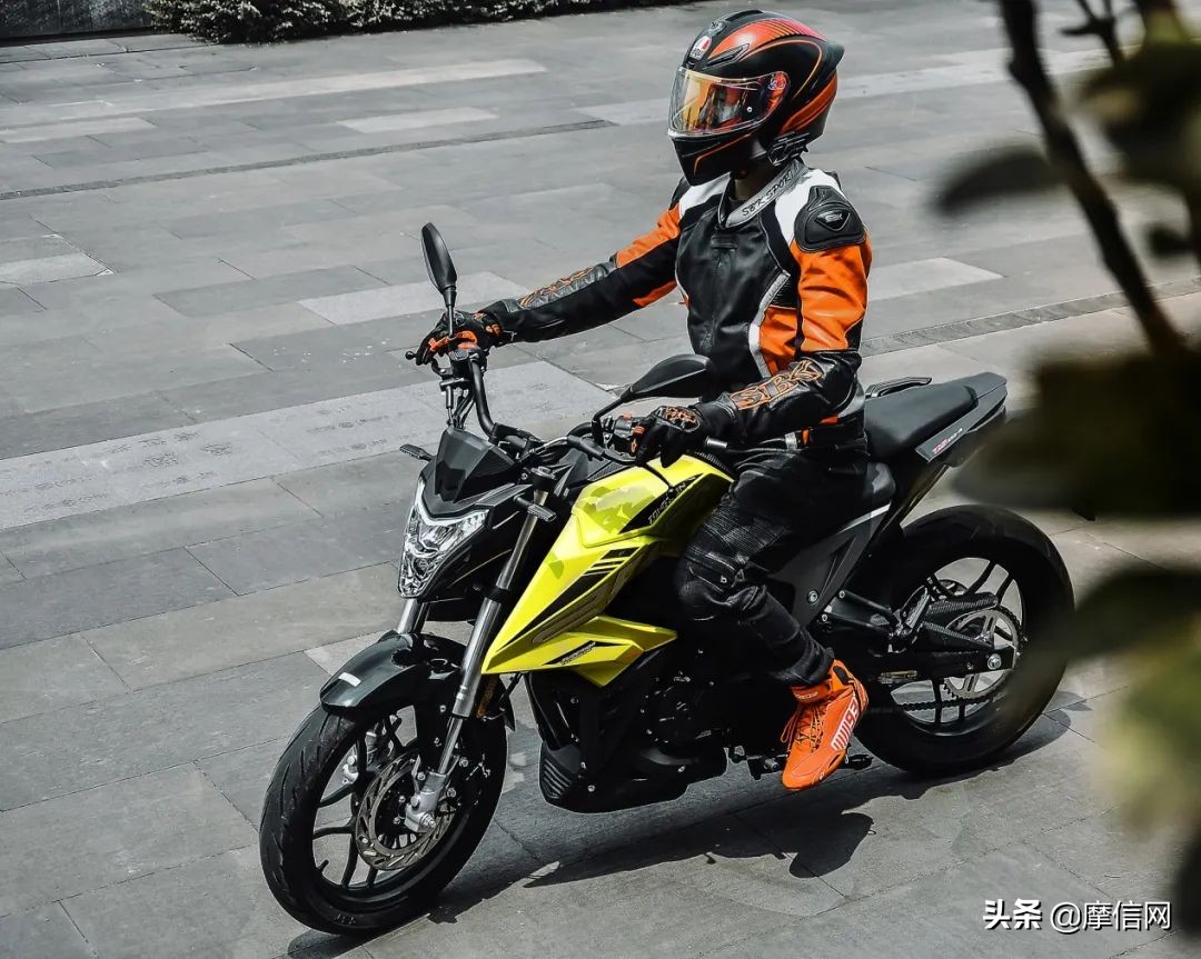 宗申250r跑车街车摩托车测评,宗申250r街车价格是多少