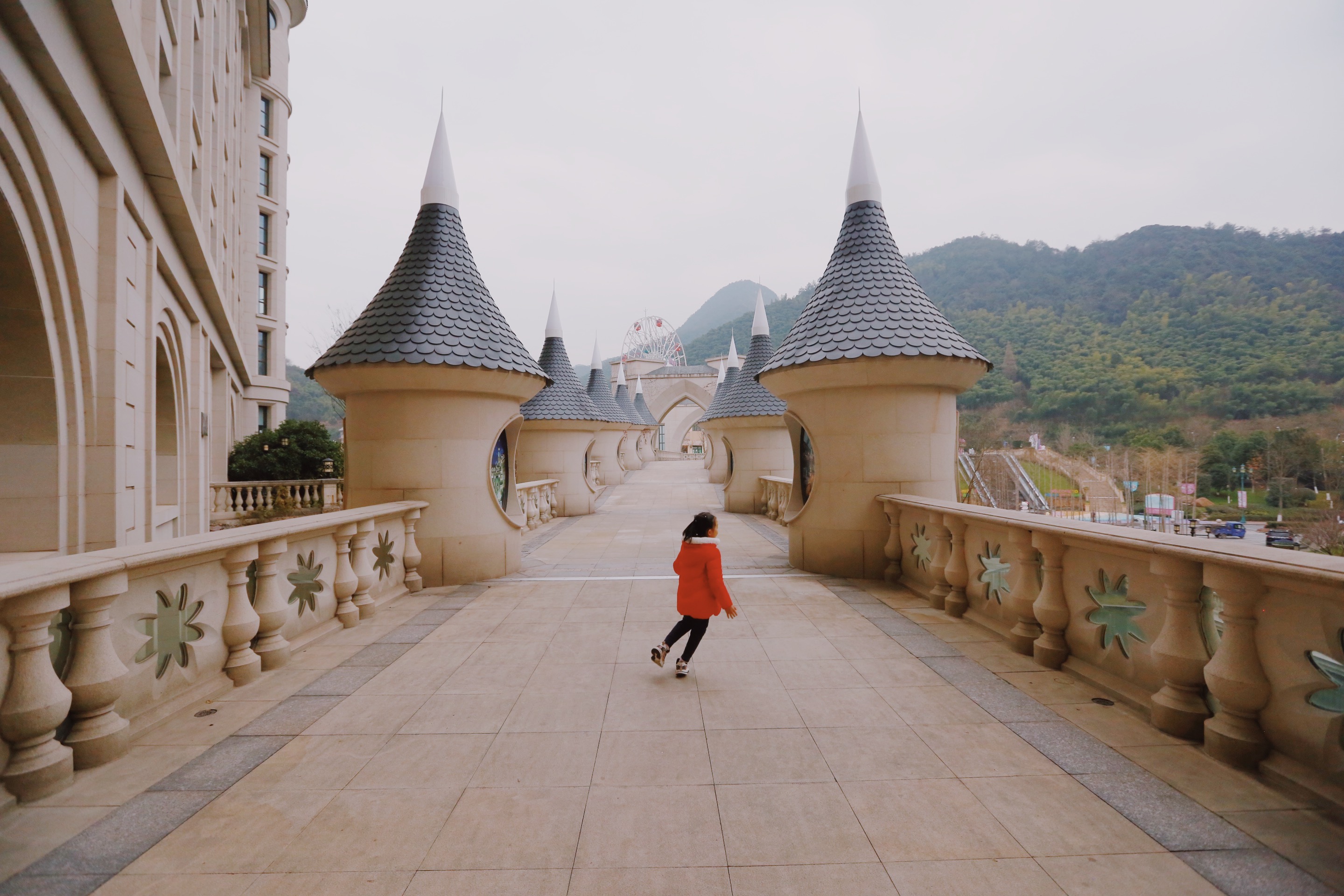 hellokitty乐园童话世界,浙江hellokitty乐园城堡酒店