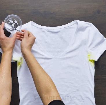 土豆在裤子上涂一下，解决了家家户户的大难题，太实用了！