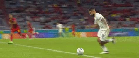 意大利2-1夺欧预赛六连胜,意大利2-0胜厄瓜多尔