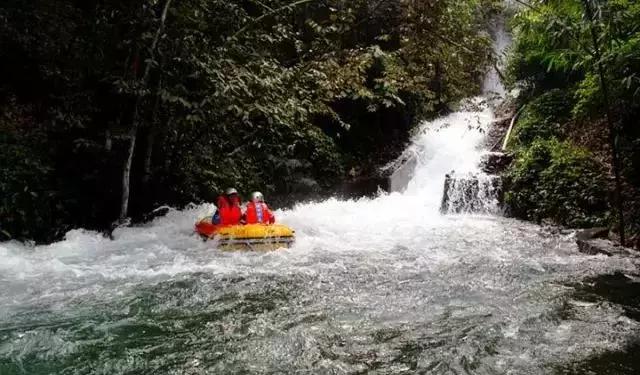 去清远漂流视频,去清远漂流哪个比较好玩
