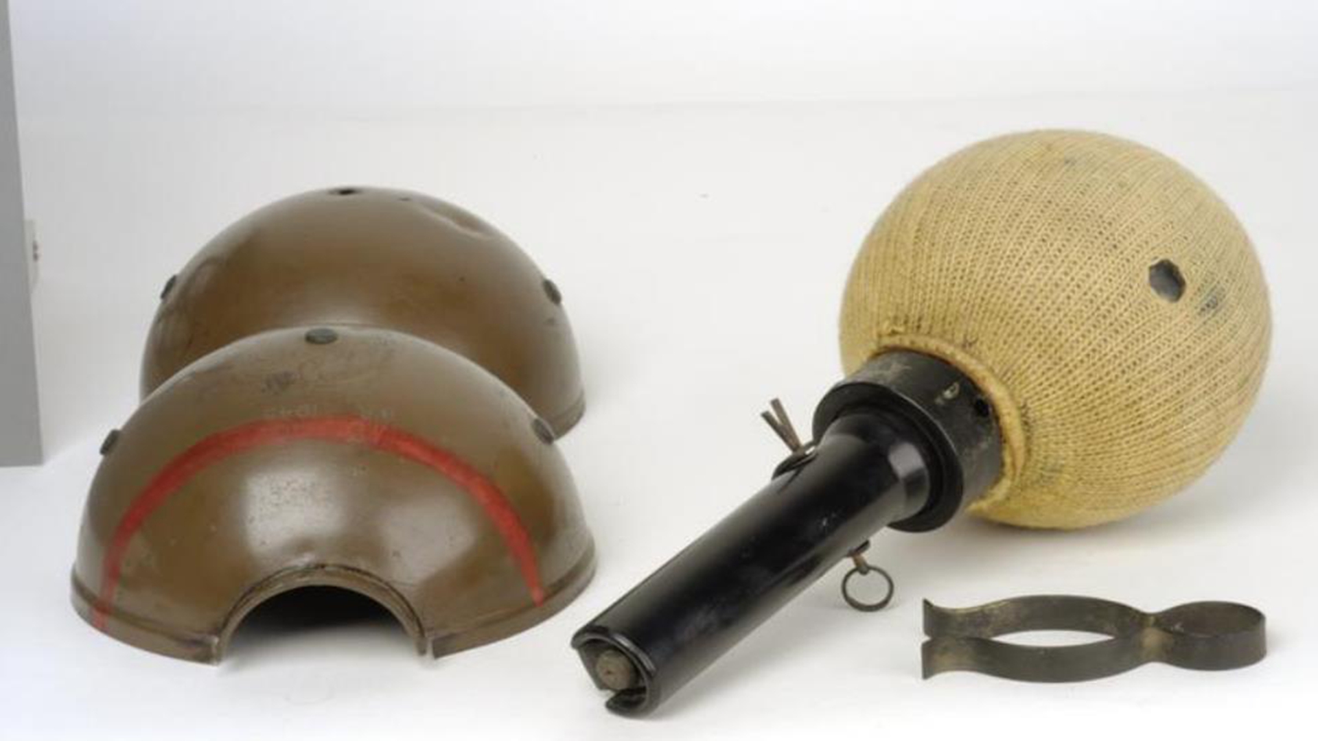 粘上就讹上了，专治心绞痛，英国粘性*弹炸**