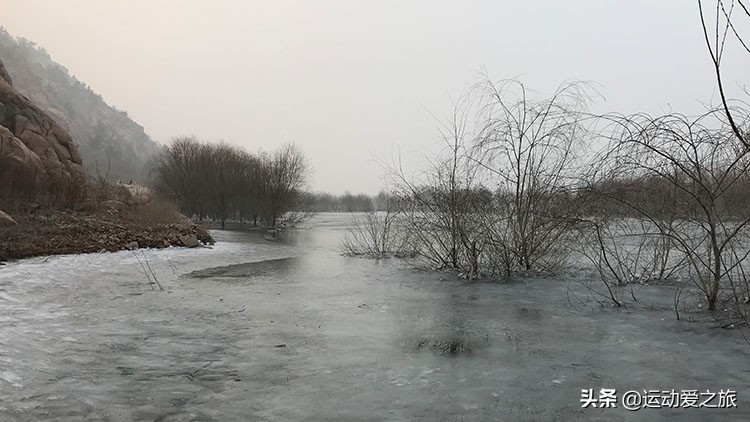野钓鲫鱼抬竿时机技巧和收竿手法,冬钓鲫鱼海竿抛竿怎么甩竿