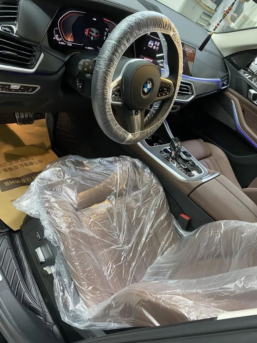 宝马原厂全天候脚垫用久了发白吗,宝马原厂全天候脚垫5系