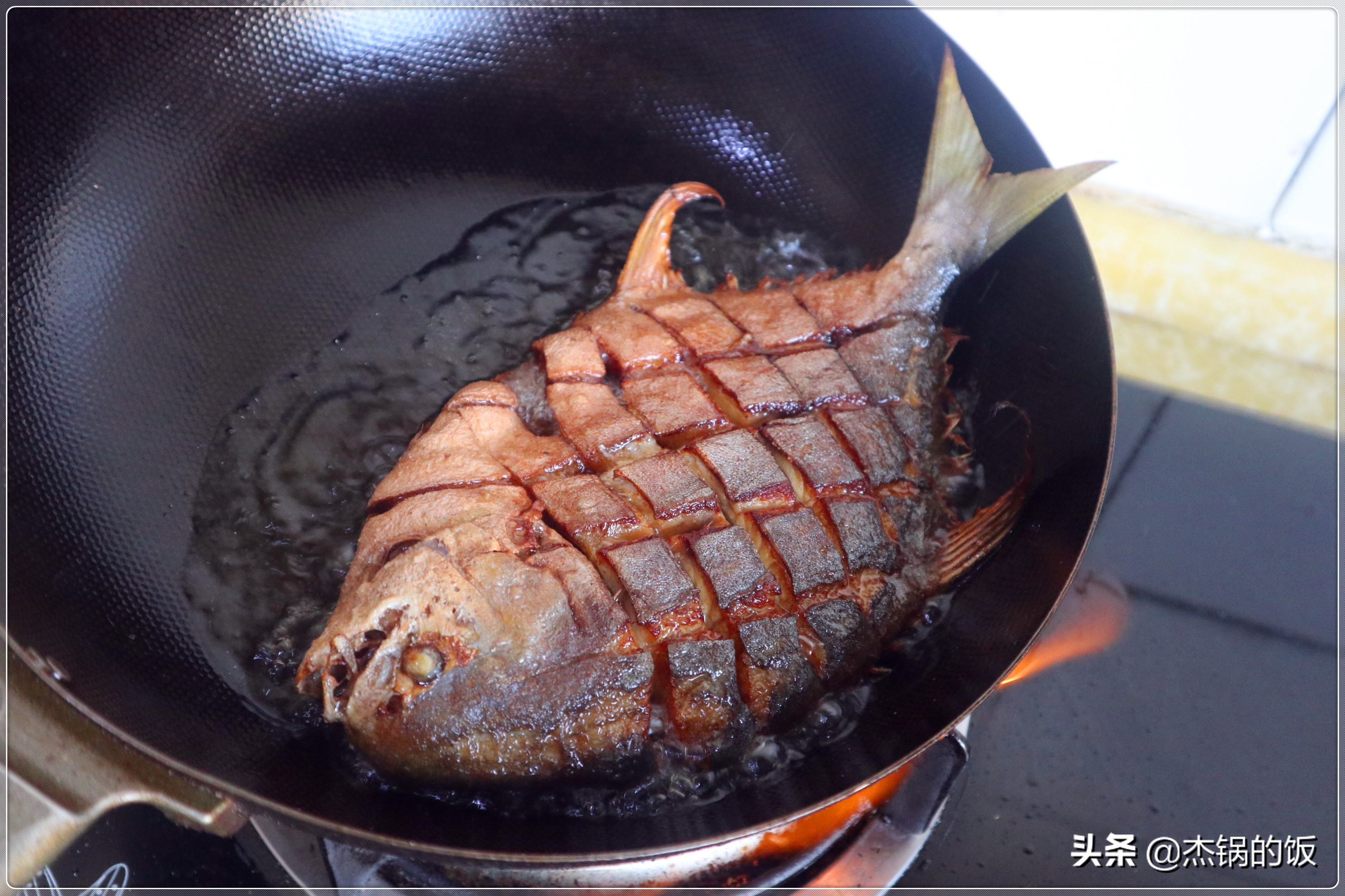 鲁菜烹饪大师高炳义教你干烧鲳鱼,干烧鲳鱼怎么做好吃又简单家常的